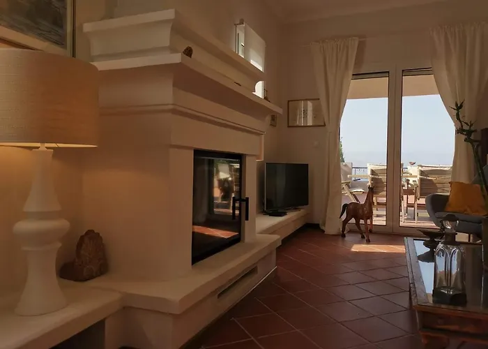 Bella Vista Corfu * Κασσιόπη
