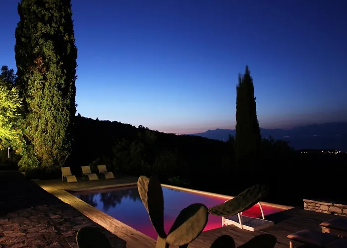 Βίλα Bella Vista Corfu Κασσιόπη
